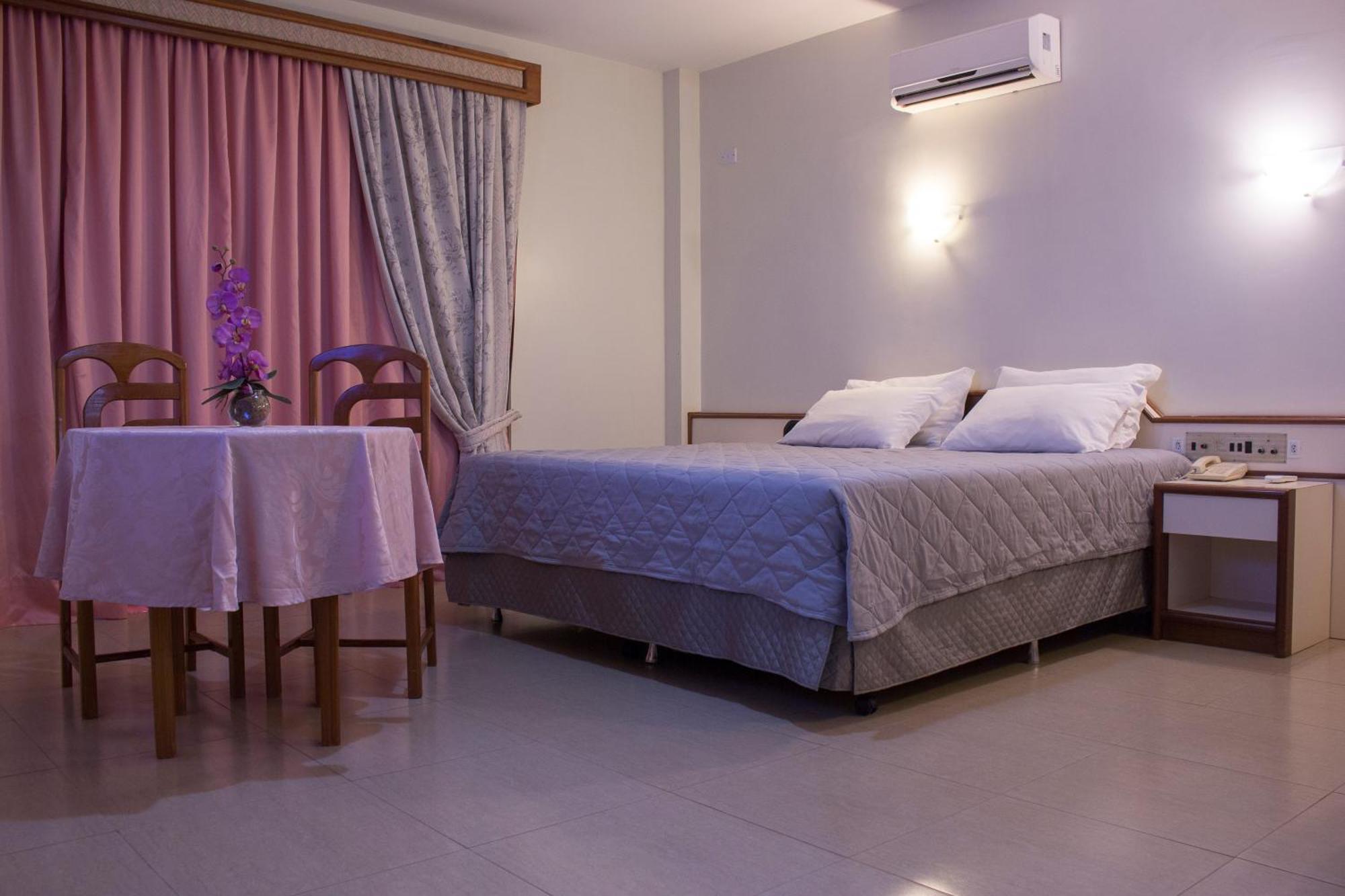 בסנטה טרזינה דה איטייפו Praia Sol Hotel מראה חיצוני תמונה
