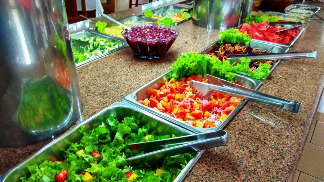 בסנטה טרזינה דה איטייפו Praia Sol Hotel מראה חיצוני תמונה
